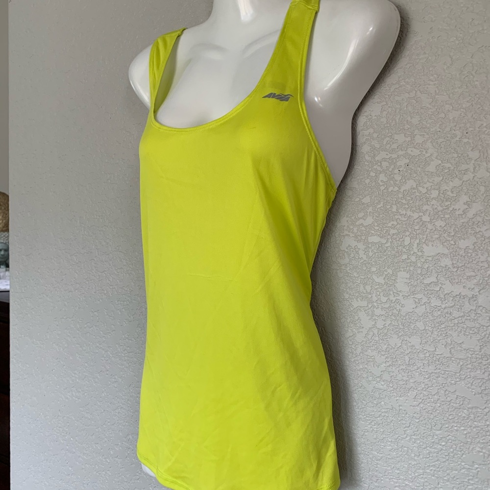 AVIA Exercise top NWT M
